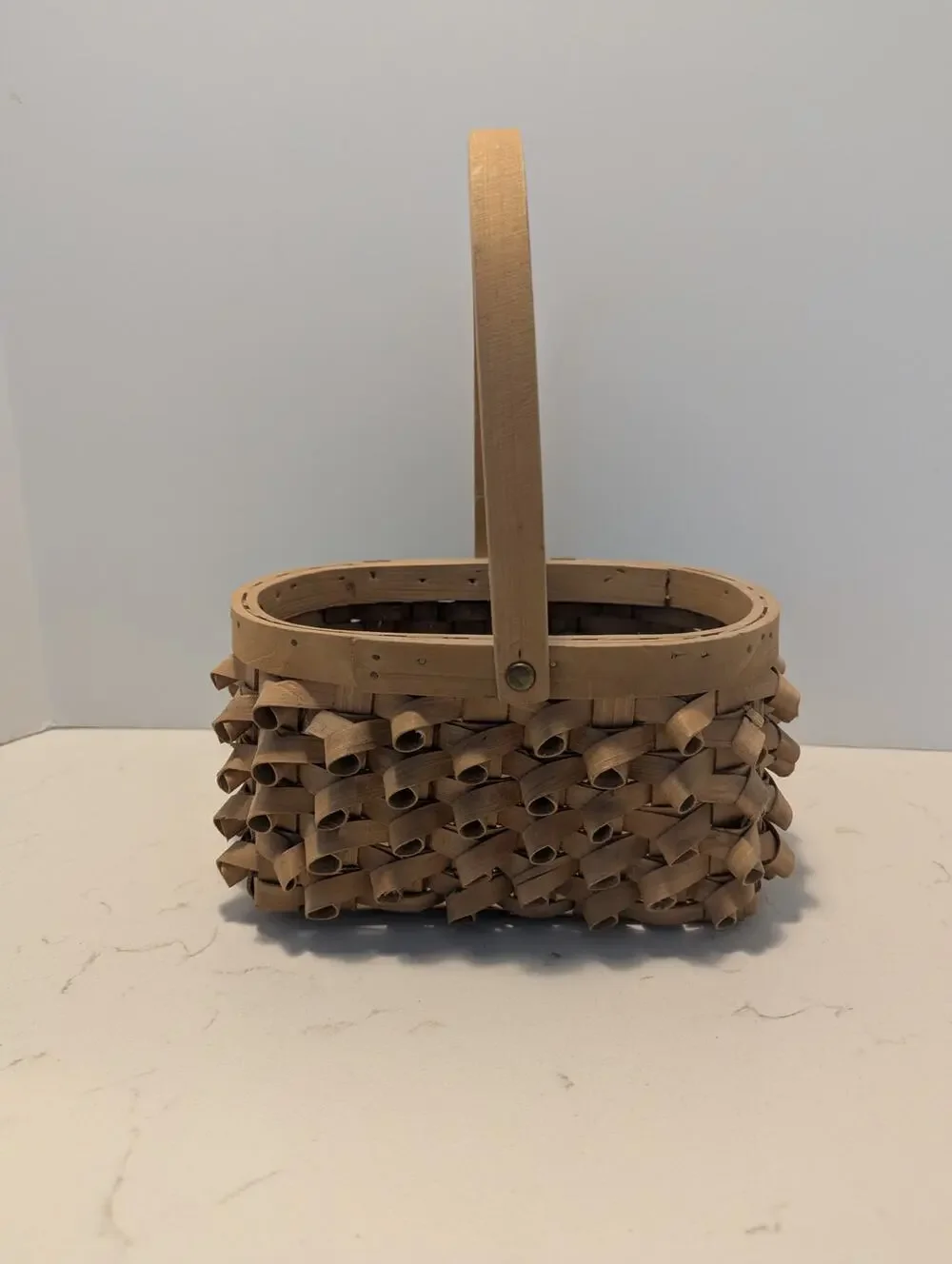 Vtg. Porcupine Curl Splint Wood Basket Curly Weave Moving Handle 9